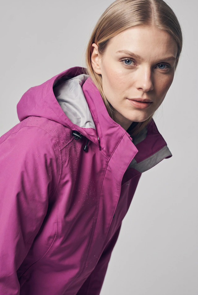 Schöffel Regenjacke »Jacket Gmund L« mit Kapuze sportlicher Stil, wasserdicht, winddicht, atmungsaktiv, Übergangsjacke