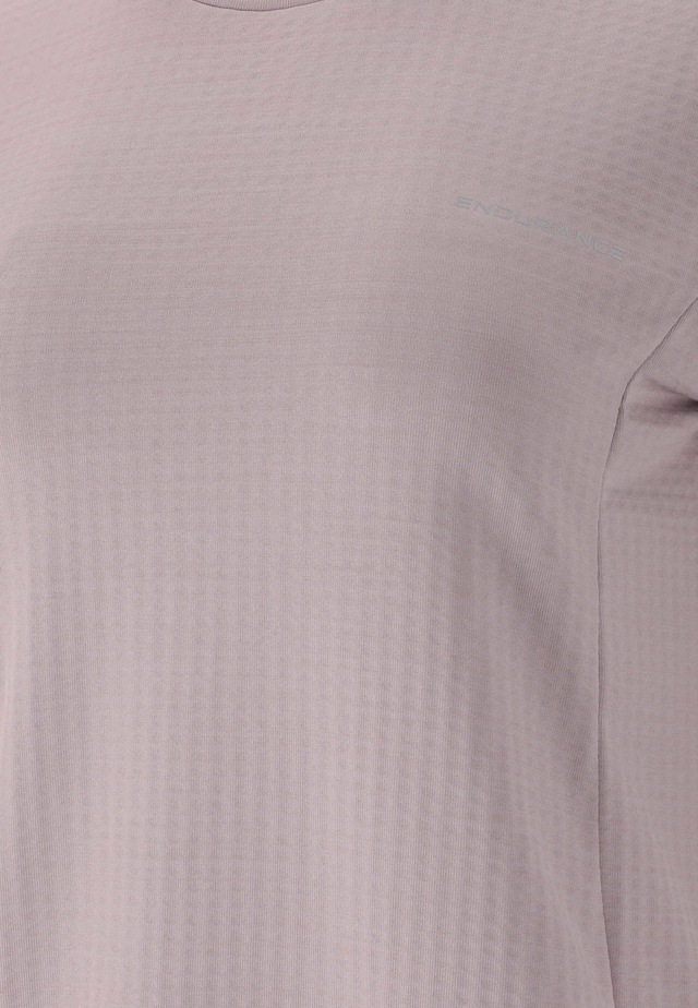 ENDURANCE Funktionsshirt »Leah« 1 Stk. mit reflektierenden Details