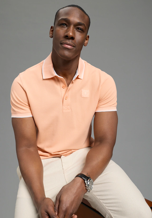 DELMAO Poloshirt »in vielen Sommer Farben! Preis-Leistungs Bestseller!« Trendige lockere Passform, immer perfekt gestylt! Sportlicher Look