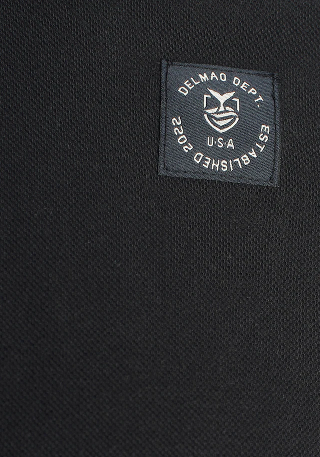 DELMAO Poloshirt »in vielen Sommer Farben! Preis-Leistungs Bestseller!« Trendige lockere Passform, immer perfekt gestylt! Sportlicher Look