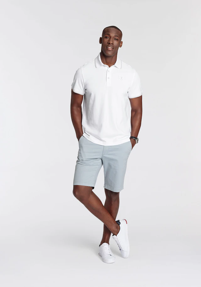 DELMAO Poloshirt »in vielen Sommer Farben! Preis-Leistungs Bestseller!« Trendige lockere Passform, immer perfekt gestylt! Sportlicher Look
