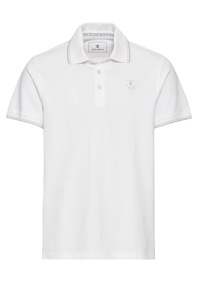 DELMAO Poloshirt »in vielen Sommer Farben! Preis-Leistungs Bestseller!« Trendige lockere Passform, immer perfekt gestylt! Sportlicher Look