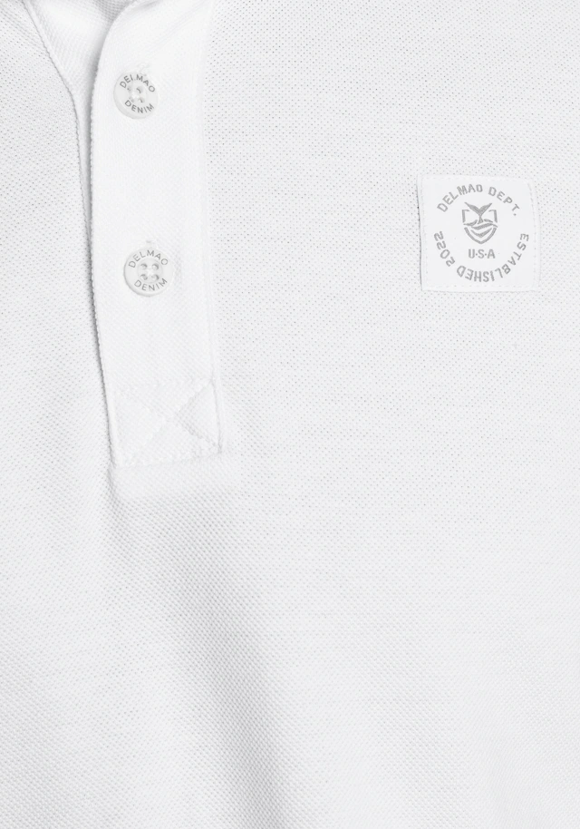 DELMAO Poloshirt »in vielen Sommer Farben! Preis-Leistungs Bestseller!« Trendige lockere Passform, immer perfekt gestylt! Sportlicher Look