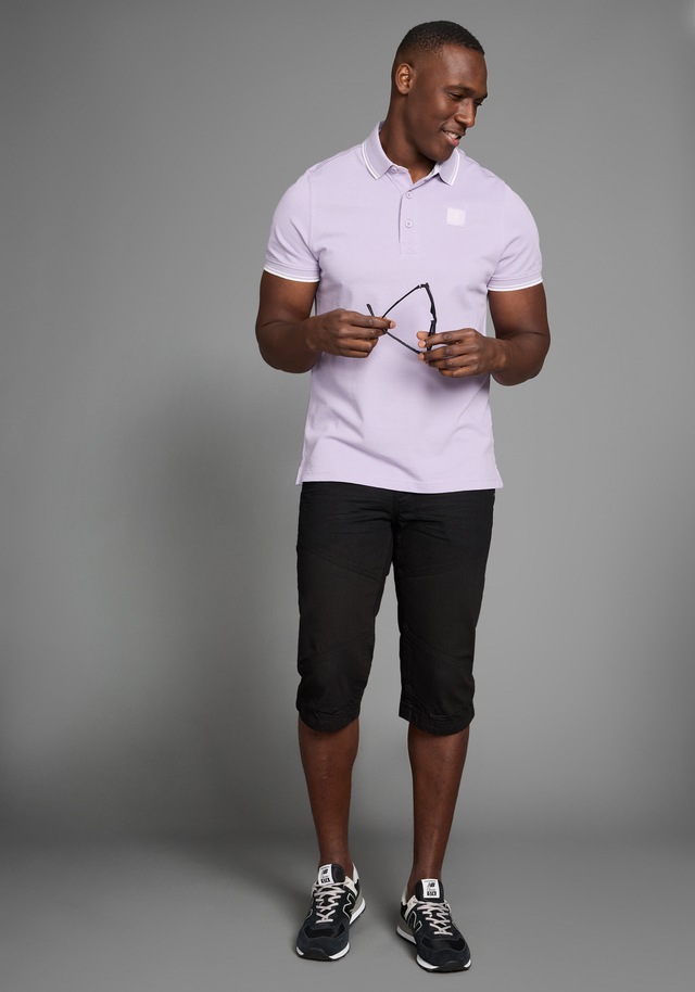 DELMAO Poloshirt »in vielen Sommer Farben! Preis-Leistungs Bestseller!« Trendige lockere Passform, immer perfekt gestylt! Sportlicher Look