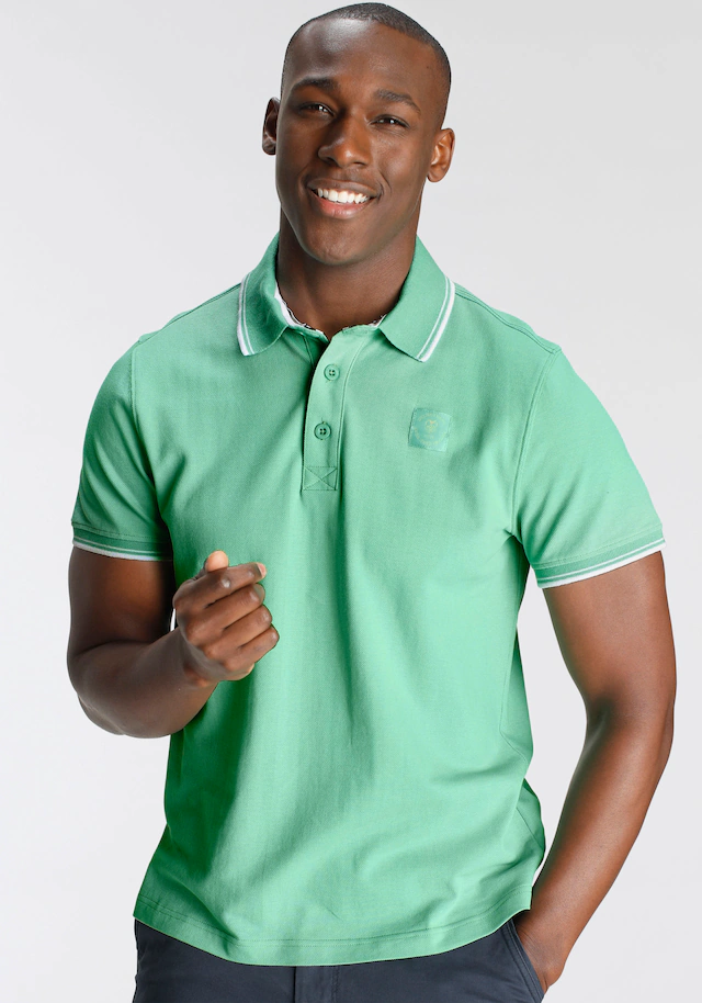 DELMAO Poloshirt »in vielen Sommer Farben! Preis-Leistungs Bestseller!« Trendige lockere Passform, immer perfekt gestylt! Sportlicher Look