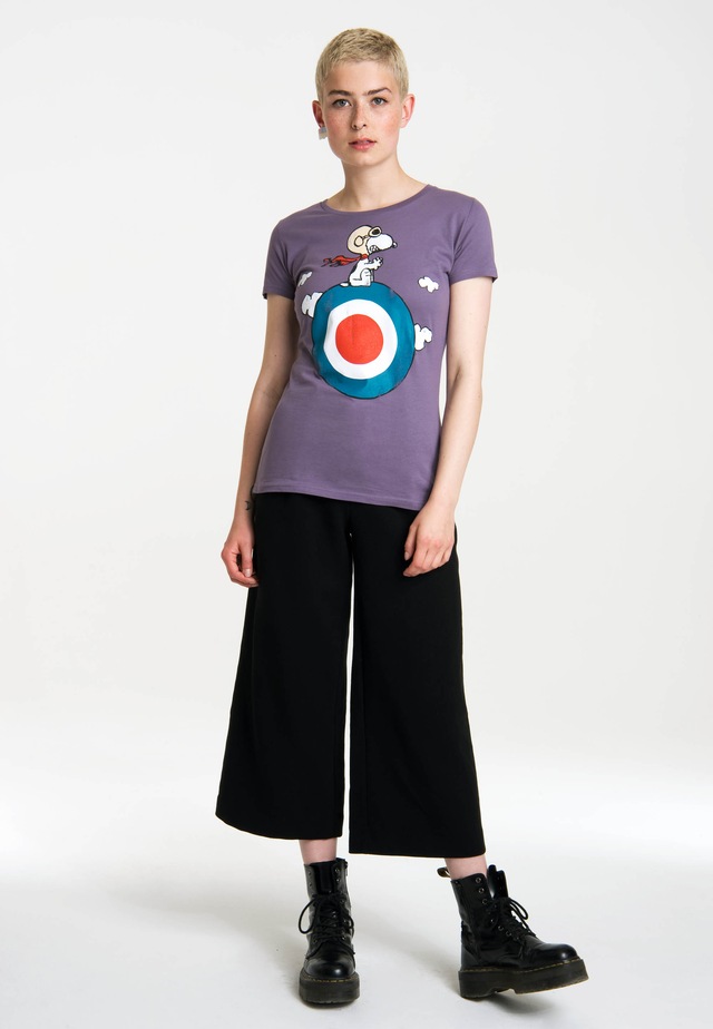 LOGOSHIRT T-Shirt »Peanuts - Snoopy« mit lizenziertem Print