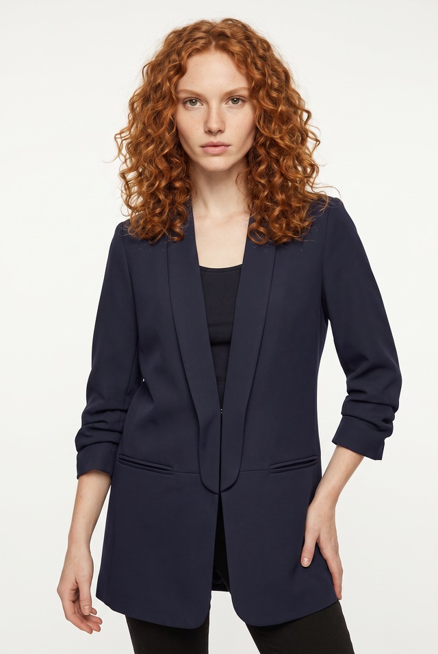 ONLY Kurzblazer »ONLELLA – Femininer Blazer mit 3/4-Ärmeln und Raffung« regular fit, casual, Web, Kunstfaser, V-Ausschnitt