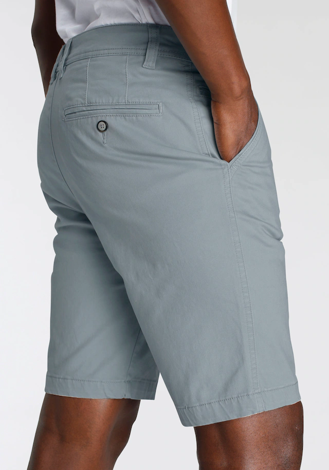DELMAO Chinoshorts mit Details