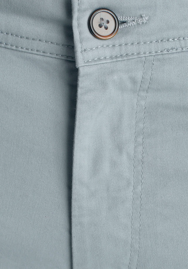 DELMAO Chinoshorts mit Details