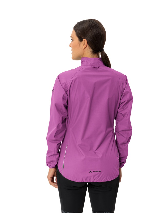 VAUDE Regenjacke »Women's Drop Jacket III« sportlicher Stil, wasserdicht mit 10000 mm Wassersäule, atmungsaktiv
