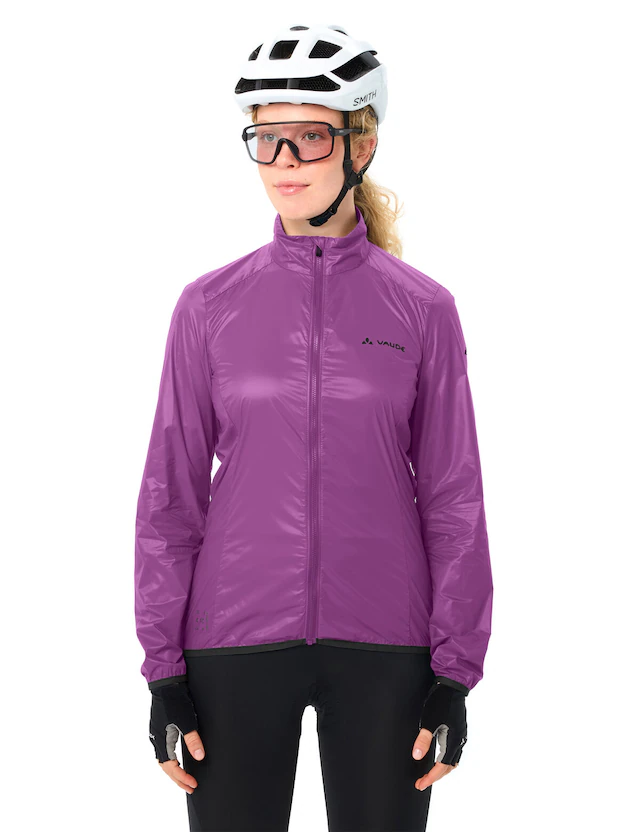 VAUDE Fahrradjacke »Women's Matera Air Jacket« ohne Kapuze mit hochschließendem Kragen, winddicht und wasserabweisend, Slim Fit