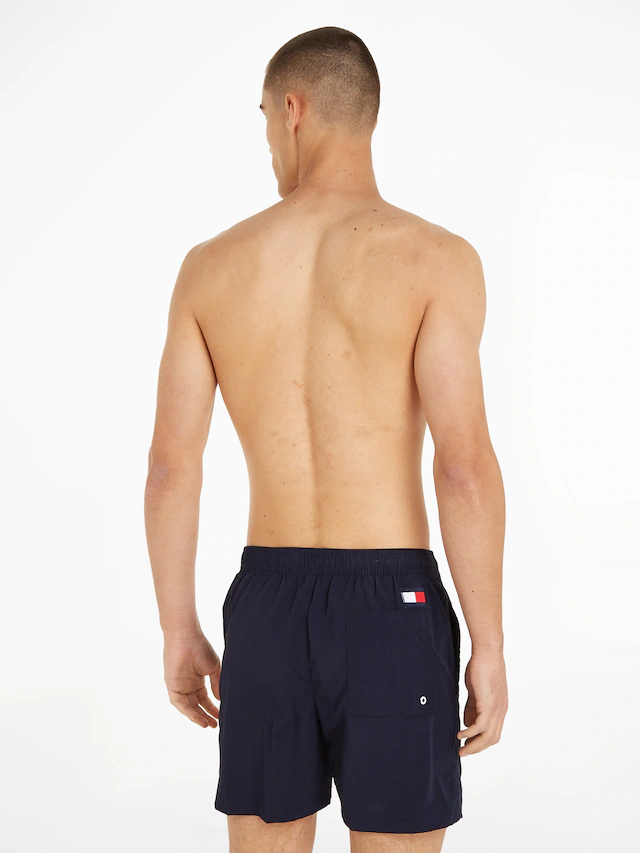 Tommy Hilfiger Swimwear Badeshorts »SF MEDIUM DRAWSTRING« mit Tommy Hilfiger Markenlabel
