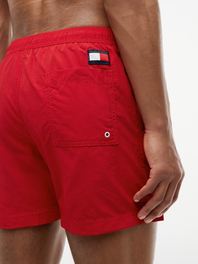Tommy Hilfiger Swimwear Badeshorts »SF MEDIUM DRAWSTRING« mit Tommy Hilfiger Markenlabel