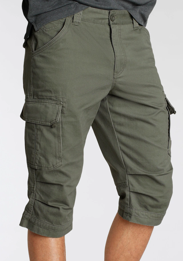 Bruno Banani Bermudas schmale Passform, gerade Beinform, mit Cargotaschen