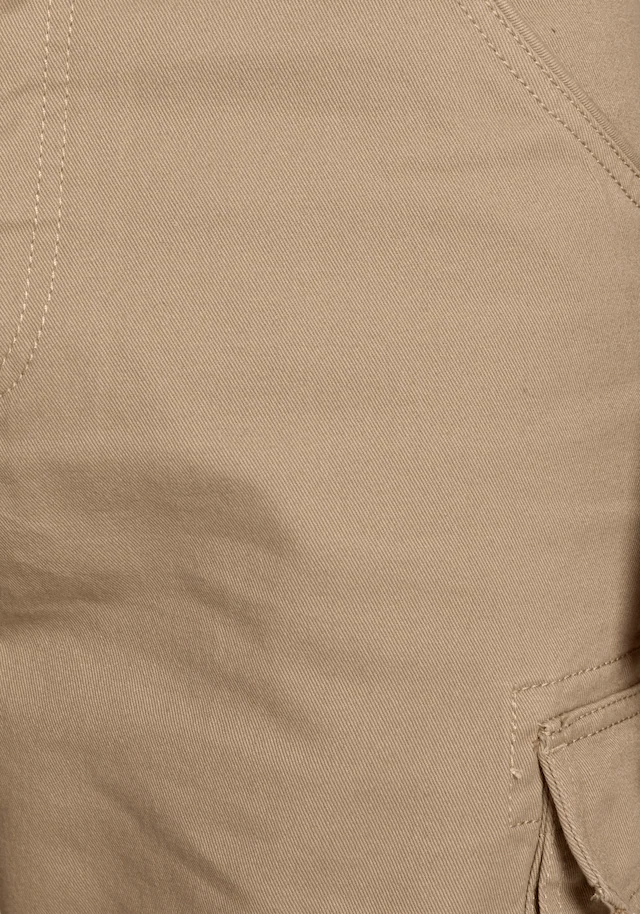 Bruno Banani Bermudas schmale Passform, gerade Beinform, mit Cargotaschen