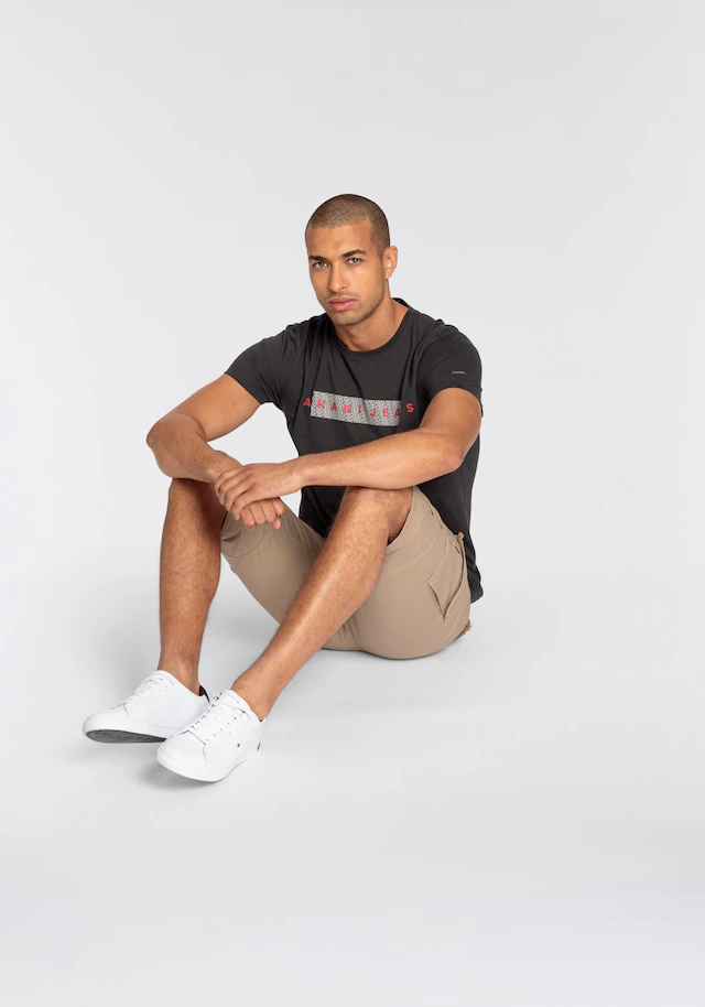 Bruno Banani Bermudas schmale Passform, gerade Beinform, mit Cargotaschen