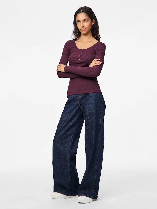pieces Langarmshirt »PCKITTE LS TOP NOOS BC« Baumwollmischung, slim fit