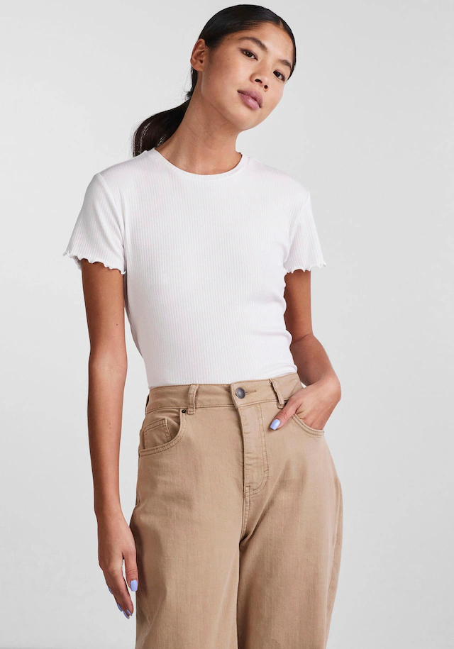 pieces Kurzarmshirt »PCNICCA SS O-NECK TOP KAC BFD« Viskosemischung, slim fit
