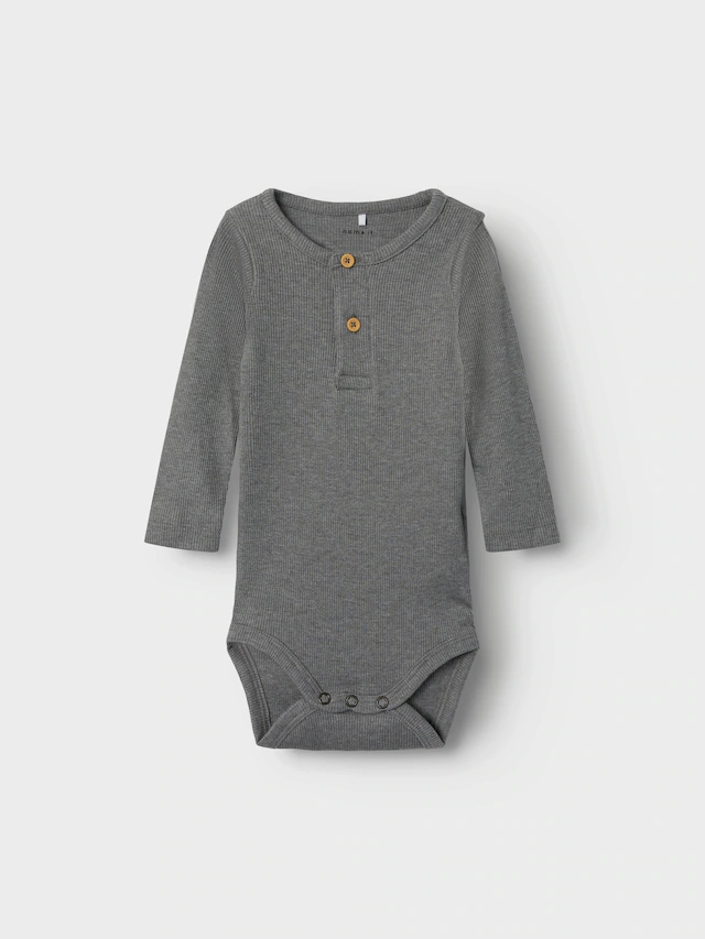 Name It »NBMKAB LS BODY NOOS«
