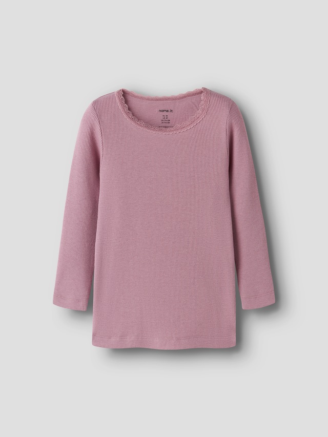 Name It Langarmshirt »NMFKAB LS TOP NOOS« in Feinripp und mit süßer Spitzenkante am Ausschnitt