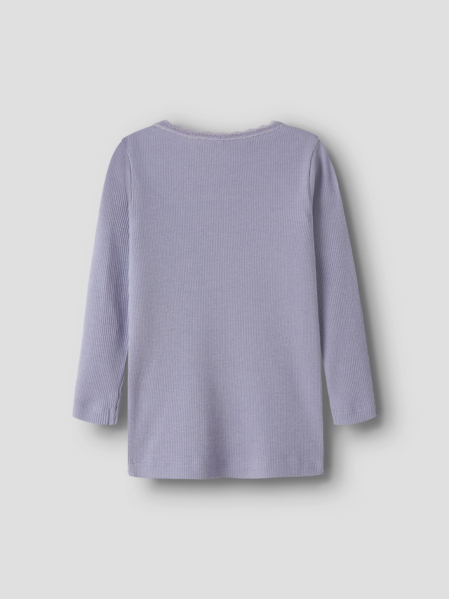 Name It Langarmshirt »NMFKAB LS TOP NOOS« in Feinripp und mit süßer Spitzenkante am Ausschnitt