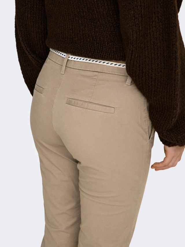 ONLY Chinohose »ONLBIANA – Chinohose mit Gürtel und Umschlagsaum« slim fit, modisch, Web, Baumwollmischung