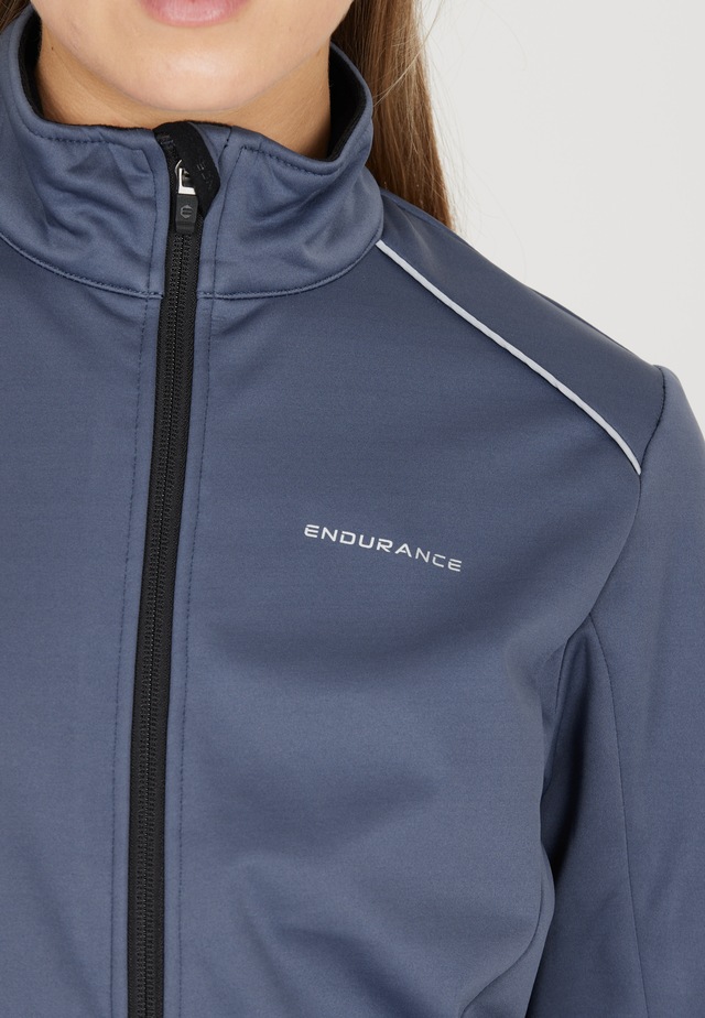 ENDURANCE Softshelljacke »Zora« mit wasser- und winddichter Funktion