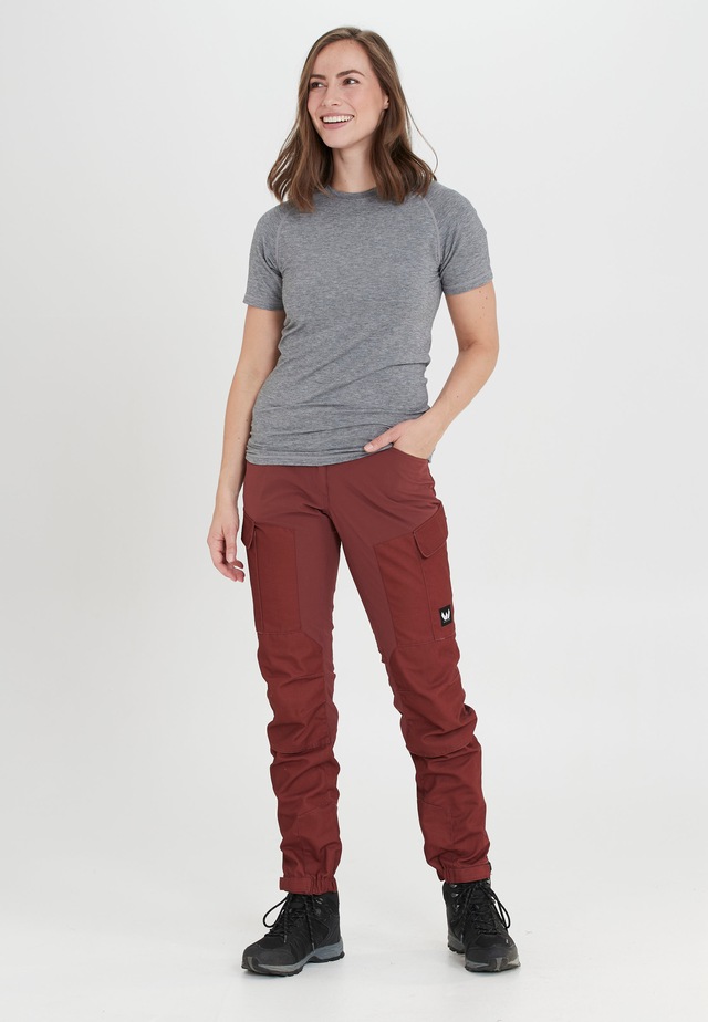 WHISTLER T-Shirt »Athene« mit hohem Rundhalsausschnitt