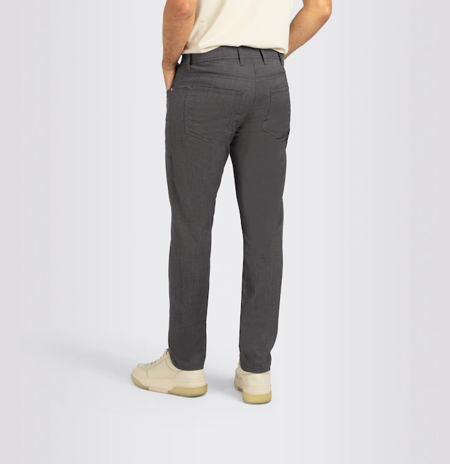 MAC Straight-Jeans »Arne« in gepflegter Optik, mit Stretch
