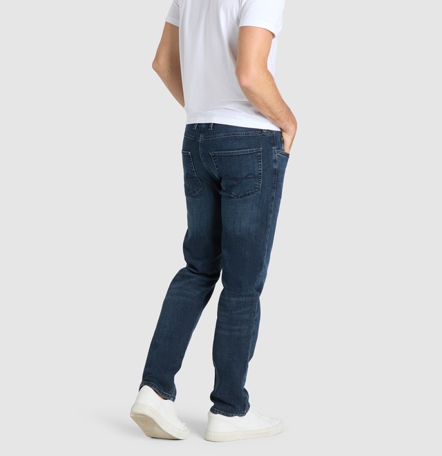 MAC Straight-Jeans »Arne« in gepflegter Optik, mit Stretch