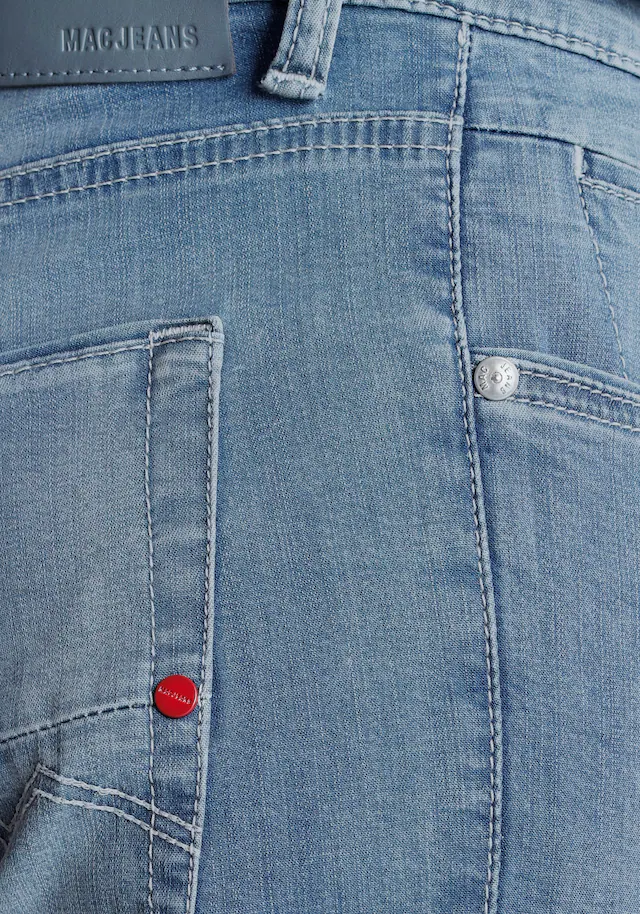 MAC Slim-fit-Jeans »Arne-Pipe light« schmaler figurbetonender Schnitt