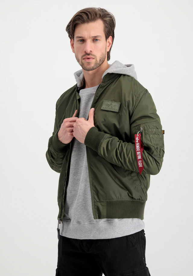 Alpha Industries Bomberjacke »MA-1 TT Hood Light Slim«