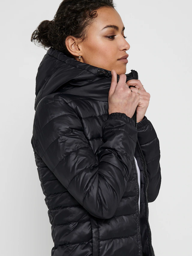 ONLY Steppjacke »ONLTAHOE HOOD JACKET OTW NOOS« mit Kapuze Kunstfaser, perfekt für den Übergang