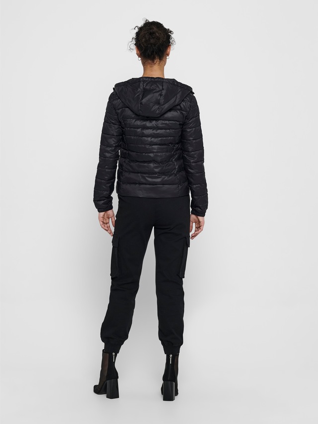 ONLY Steppjacke »ONLTAHOE HOOD JACKET OTW NOOS« mit Kapuze Kunstfaser, perfekt für den Übergang