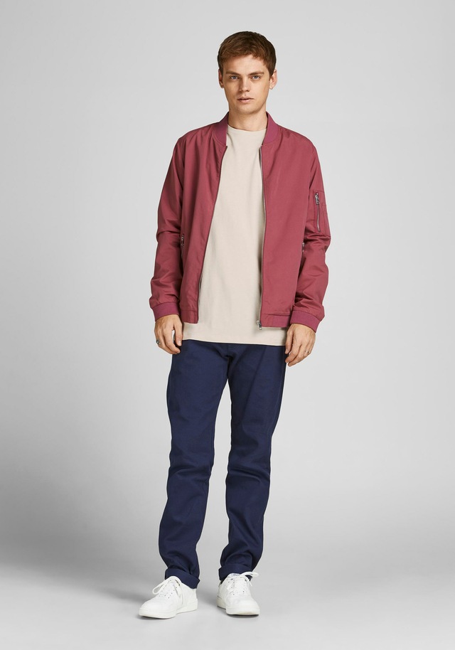 Jack & Jones »JJEORGANIC BASIC TEE SS O-NECK NOOS« Baumwolle, regular fit