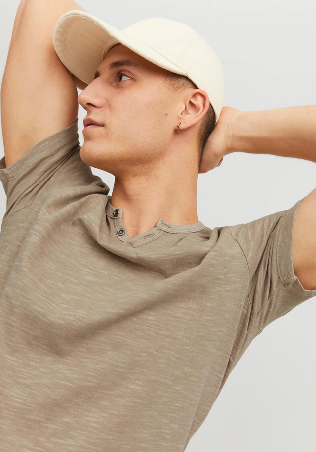 Jack & Jones T-Shirt »SPLIT NECK TEE« mit V-Ausschnitt