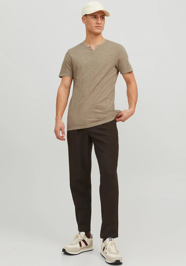 Jack & Jones T-Shirt »SPLIT NECK TEE« mit V-Ausschnitt