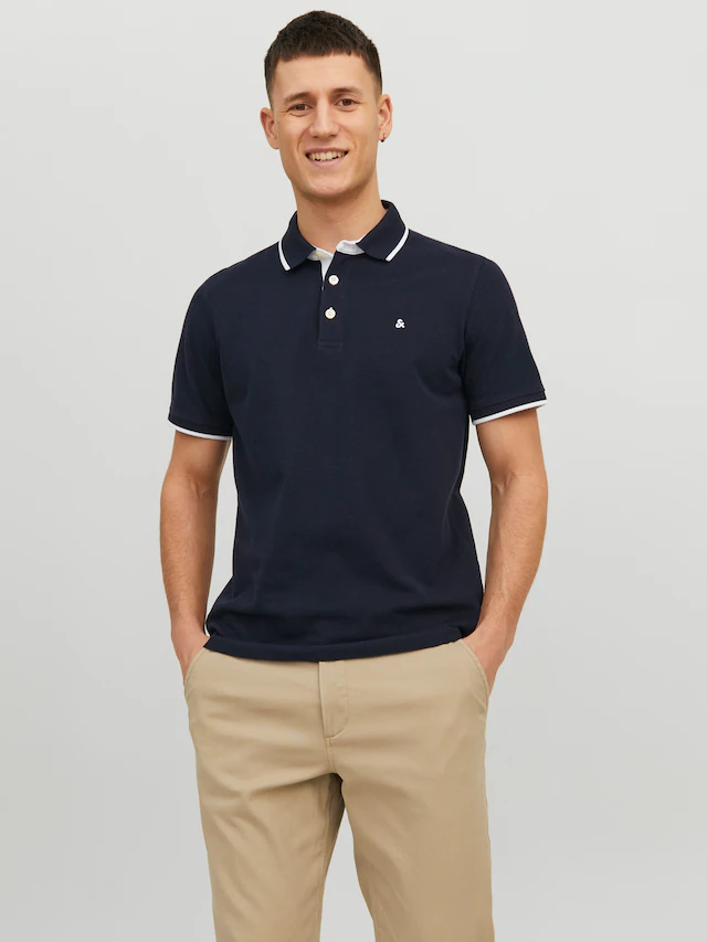 Jack & Jones Poloshirt »JJEPAULOS Poloshirt mit klassischem Kragen und figurbetonter Form« Logostickerei, modisch, schmal, Baumwolle, Polokragen