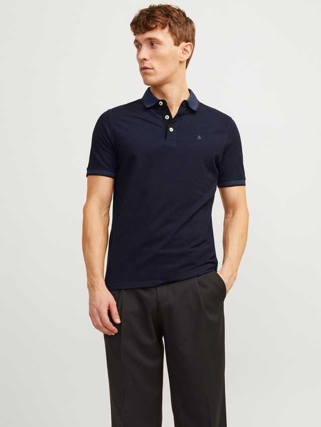Jack & Jones Poloshirt »JJEPAULOS Poloshirt mit klassischem Kragen und figurbetonter Form« Logostickerei, modisch, schmal, Baumwolle, Polokragen