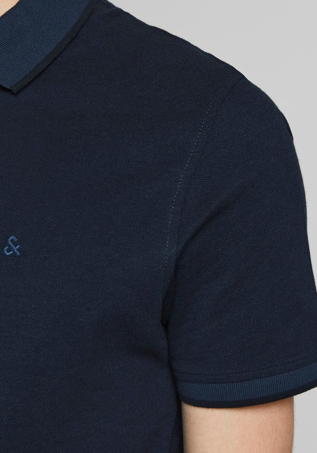 Jack & Jones Poloshirt »JJEPAULOS Poloshirt mit klassischem Kragen und figurbetonter Form« Logostickerei, modisch, schmal, Baumwolle, Polokragen