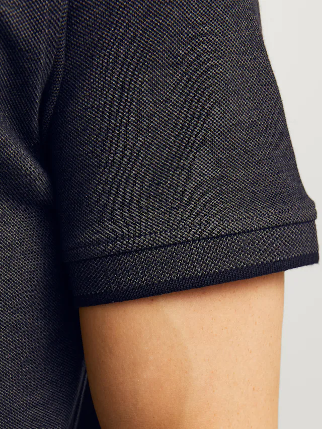 Jack & Jones Poloshirt »JJEPAULOS Poloshirt mit klassischem Kragen und figurbetonter Form« Logostickerei, modisch, schmal, Baumwolle, Polokragen