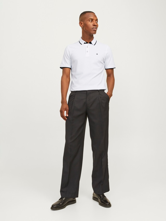Jack & Jones Poloshirt »JJEPAULOS Poloshirt mit klassischem Kragen und figurbetonter Form« Logostickerei, modisch, schmal, Baumwolle, Polokragen