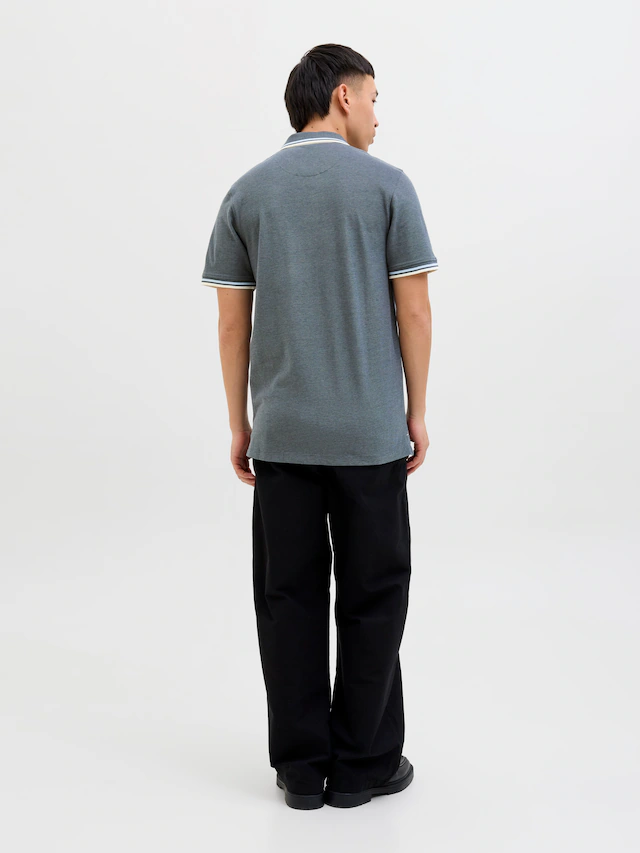 Jack & Jones Poloshirt »JJEPAULOS Poloshirt mit klassischem Kragen und figurbetonter Form« Logostickerei, modisch, schmal, Baumwolle, Polokragen