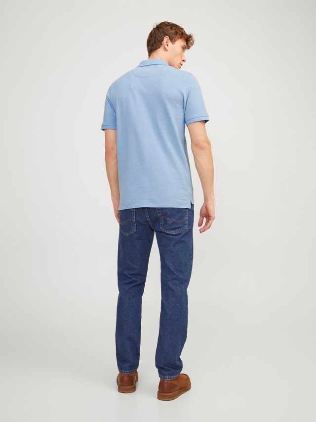 Jack & Jones Poloshirt »JJEPAULOS Poloshirt mit klassischem Kragen und figurbetonter Form« Logostickerei, modisch, schmal, Baumwolle, Polokragen
