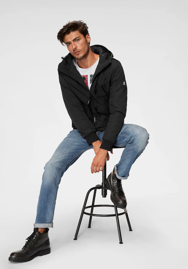 Jack & Jones Slim-fit-Jeans »JJITIM mit Waschung und praktischen Taschen« Abriebeffekte, modisch, slim fit, Denim