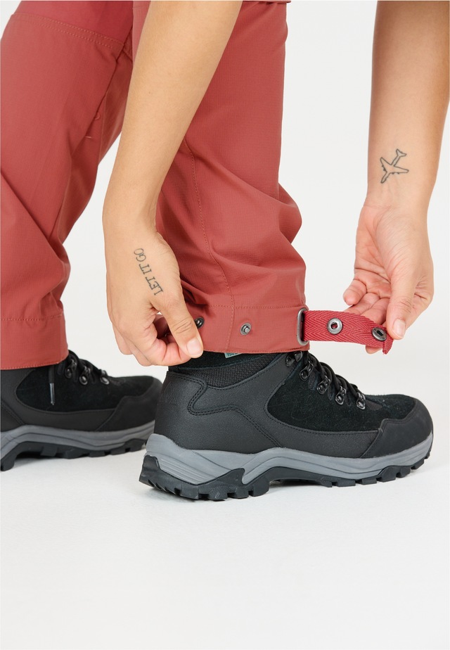 WHISTLER Softshellhose »Kodiak« mit praktischen Taschen