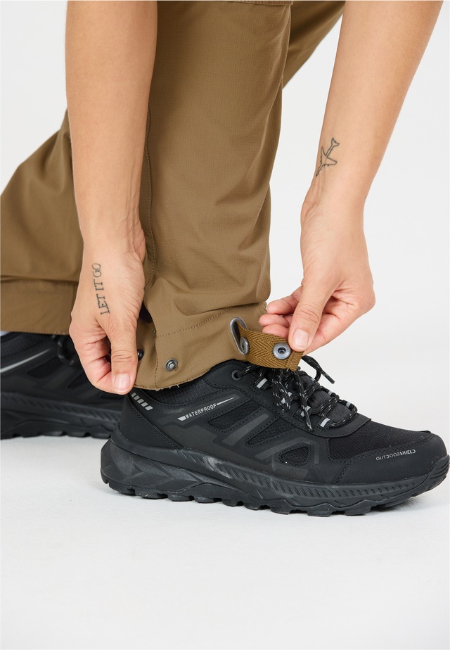 WHISTLER Softshellhose »Kodiak« mit praktischen Taschen