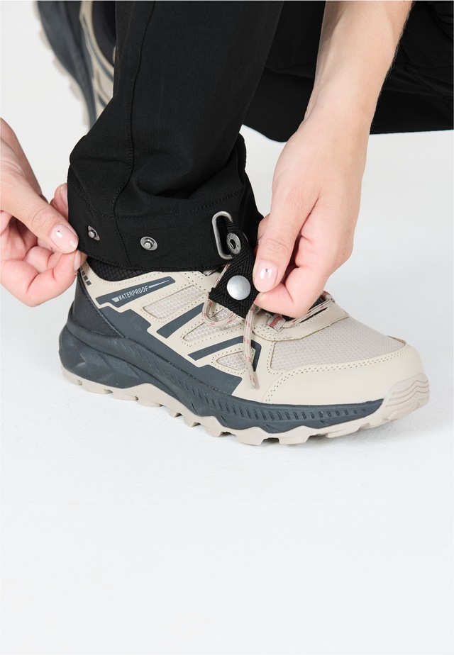 WHISTLER Softshellhose »Kodiak« mit praktischen Taschen