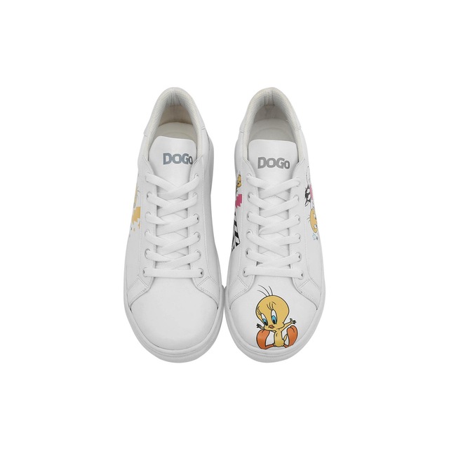 DOGO Sneaker »Ace Low-Top Sneaker Best Of Tweety And Sylvester Black Damen« Handgefertigt