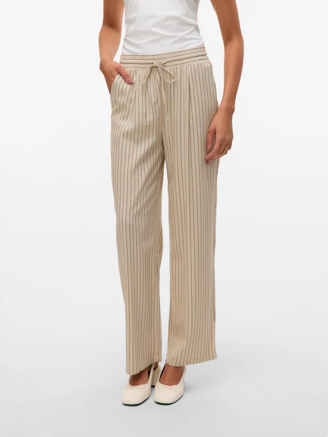 Vero Moda Schlupfhose »VMJESMILO HW WIDE PANTS WVN NOOS« mit Seitentaschen